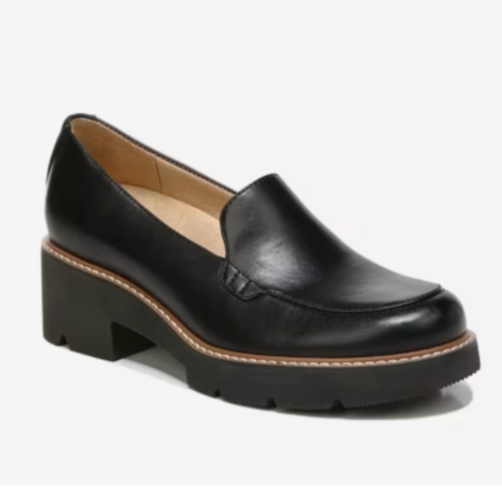 Naturalizer Women's, Cabaret Slip-On.  Arch support